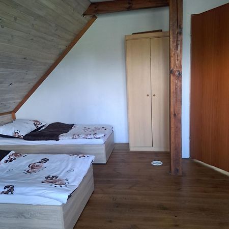 Bizon Guest House Sadowne Ngoại thất bức ảnh